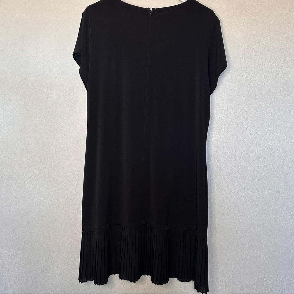 Michael Kors Black Dress with Pleated Hem. Size XL. Like New - Picture 5 of 7